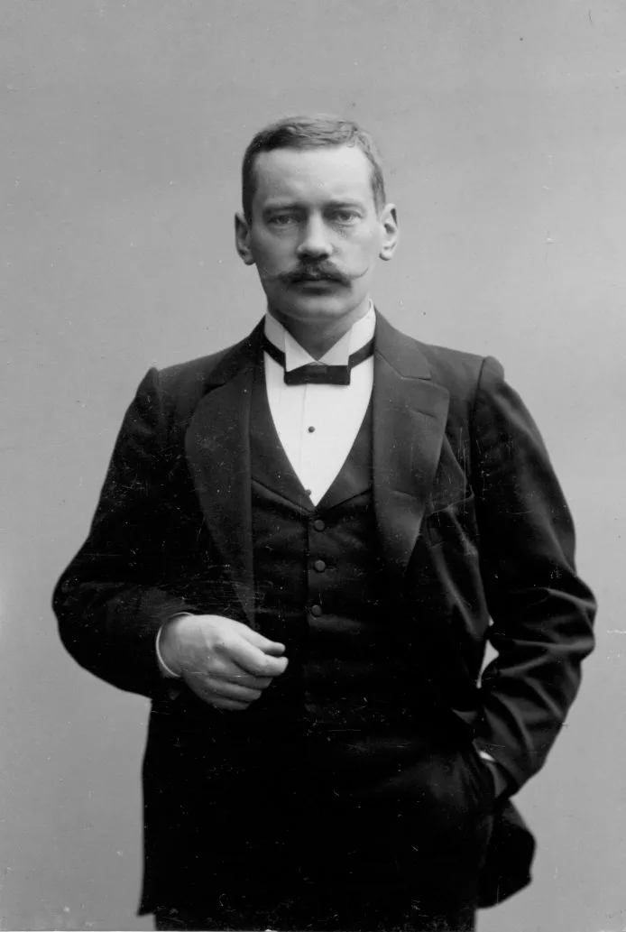 Adolf Paul