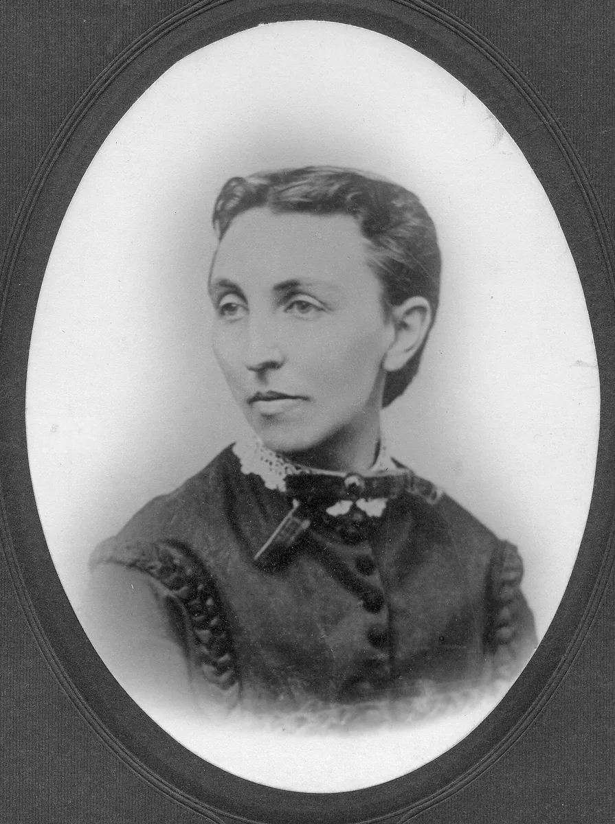 Amanda Jones