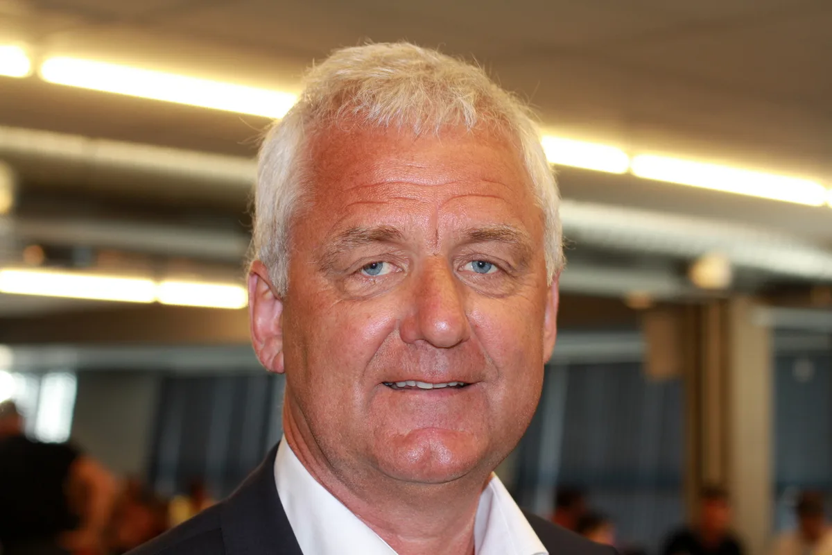 Arne Larsen Økland