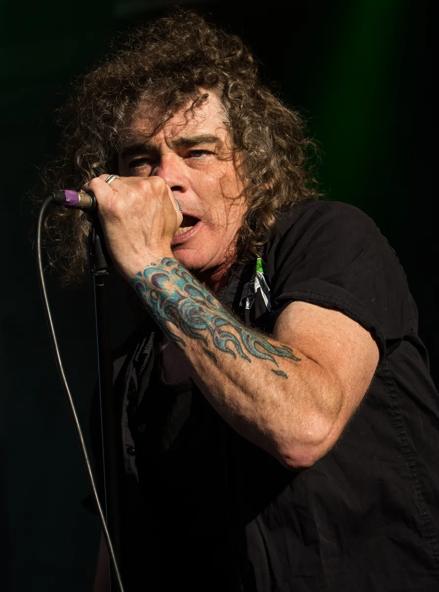 Bobby Ellsworth