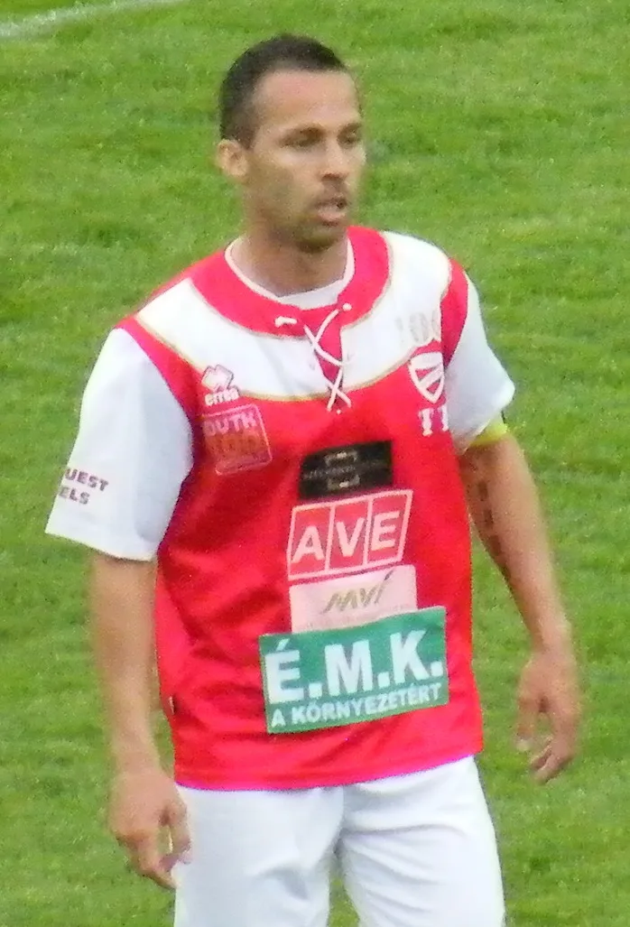 Dejan Vukadinović