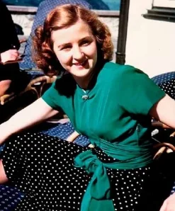 Eva Braun comic character
