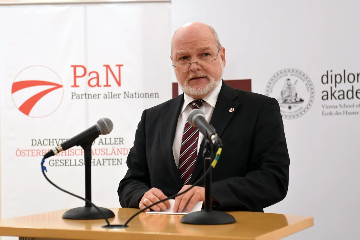Hermann Mückler