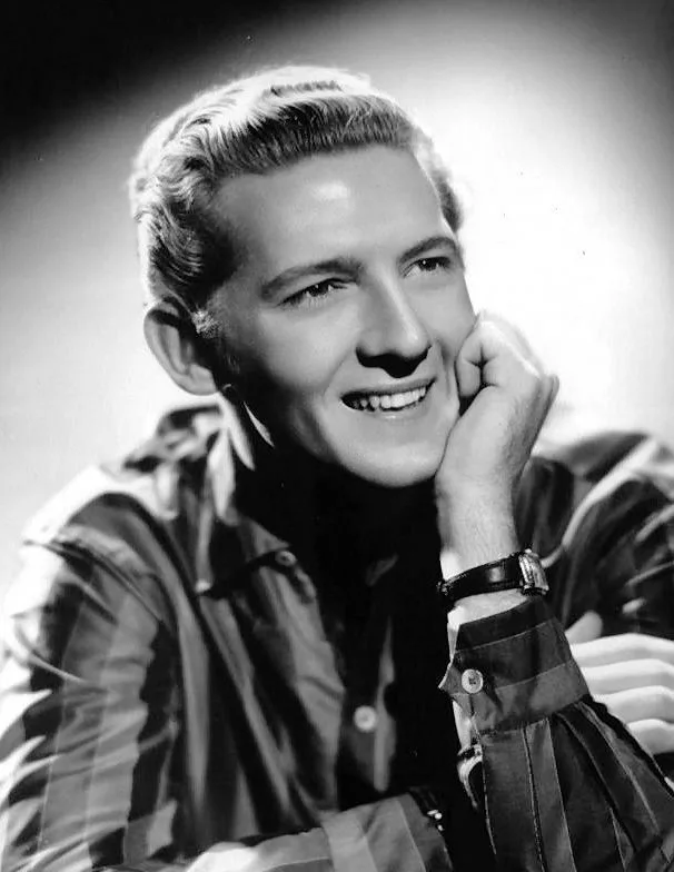 Celebrities born on September 29