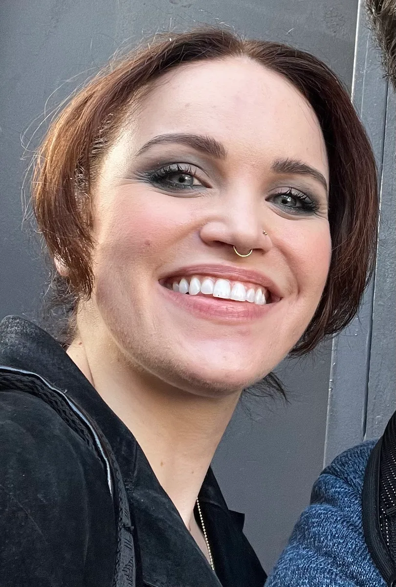 Lindsay Pearce