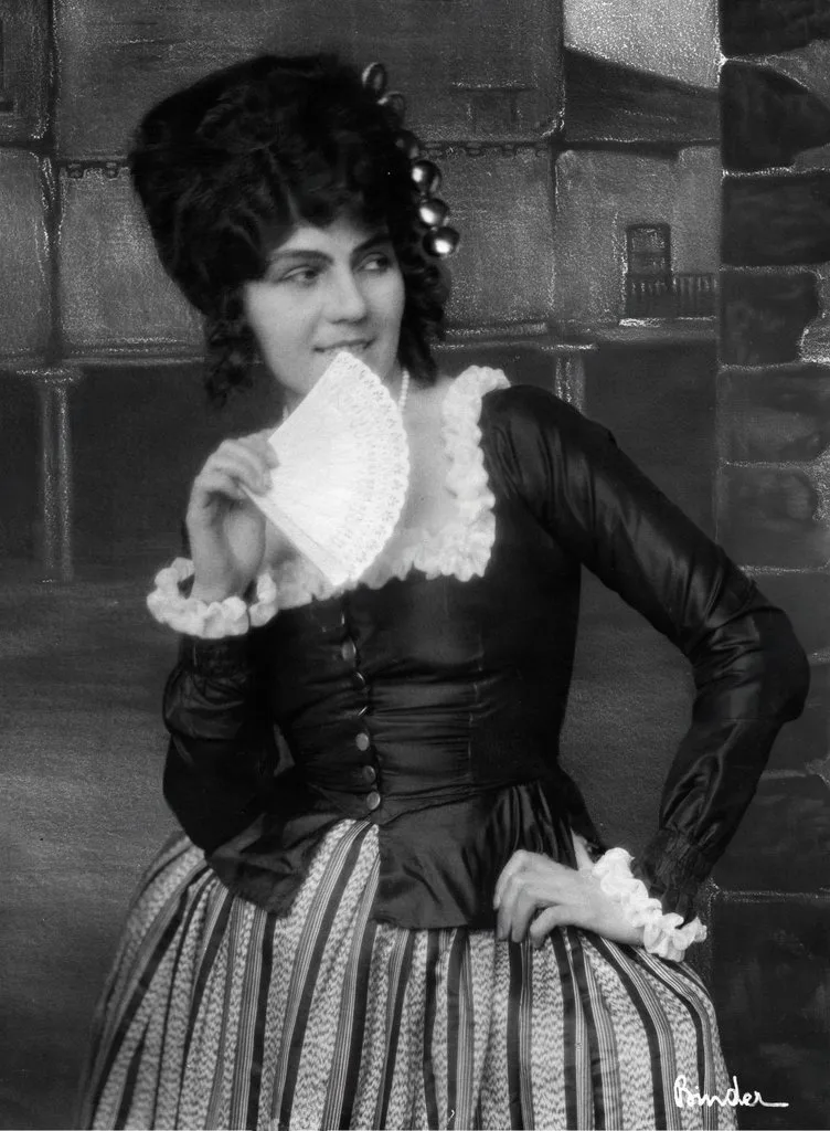 Lyda Salmonova