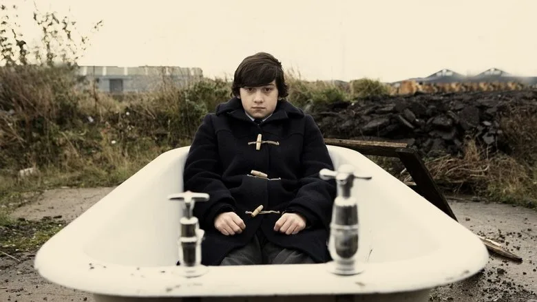 Submarine TMDB poster or backdrop