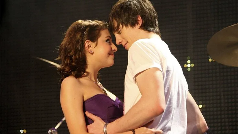 Angus, Thongs and Perfect Snogging poster
