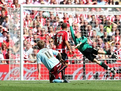 Paddy Kenny
