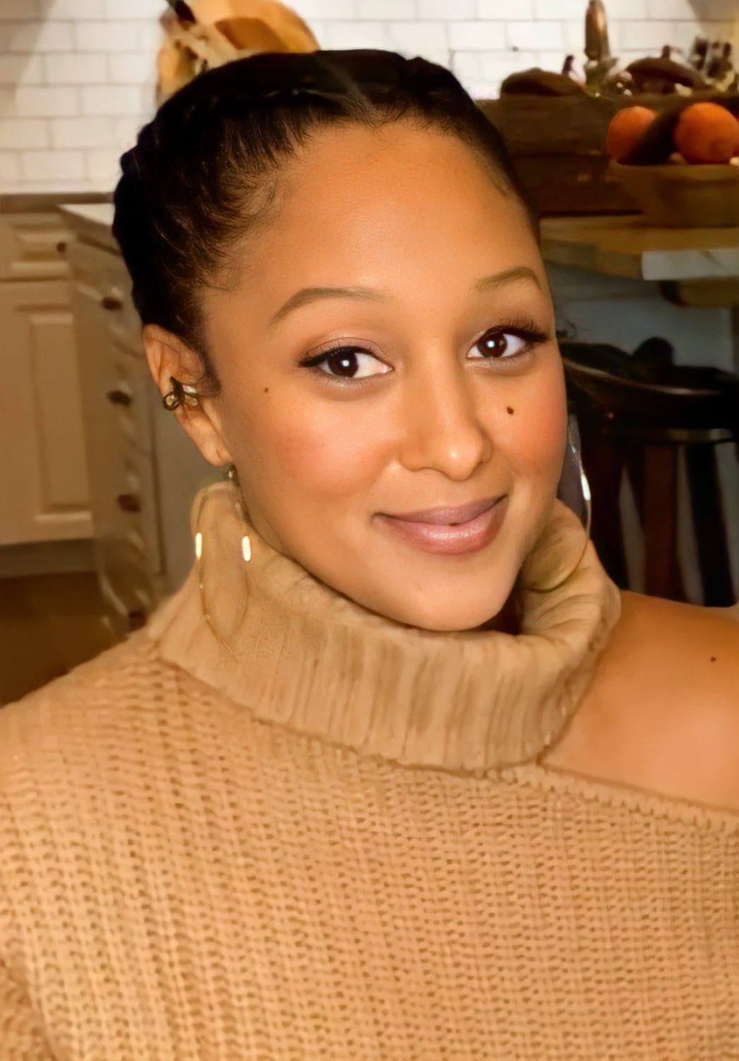 Tamera Mowry reference image