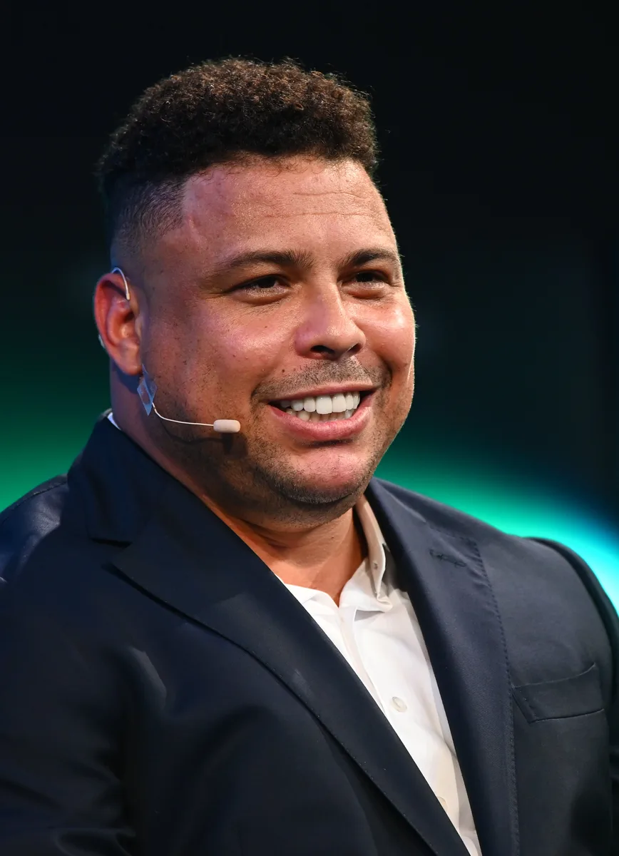 Celebrities born on September 18