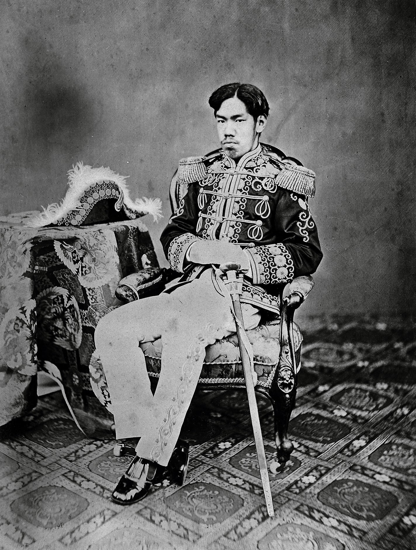 Emperor Meiji reference image