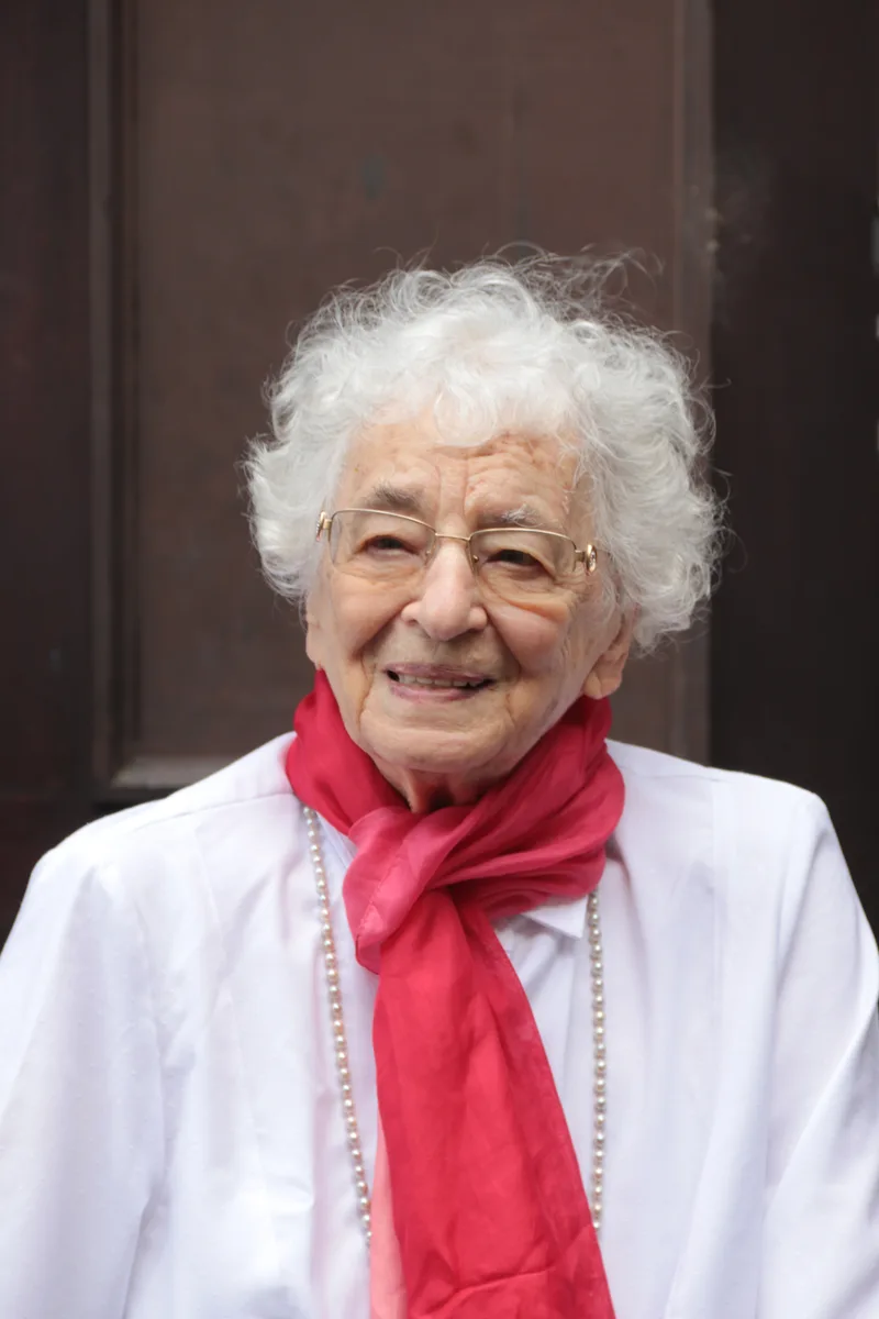 Ruth Weiss