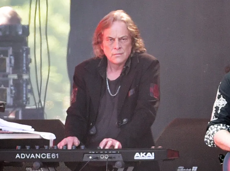 Scott Warren