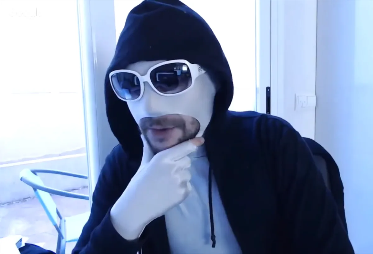 Un Tío Blanco Hetero