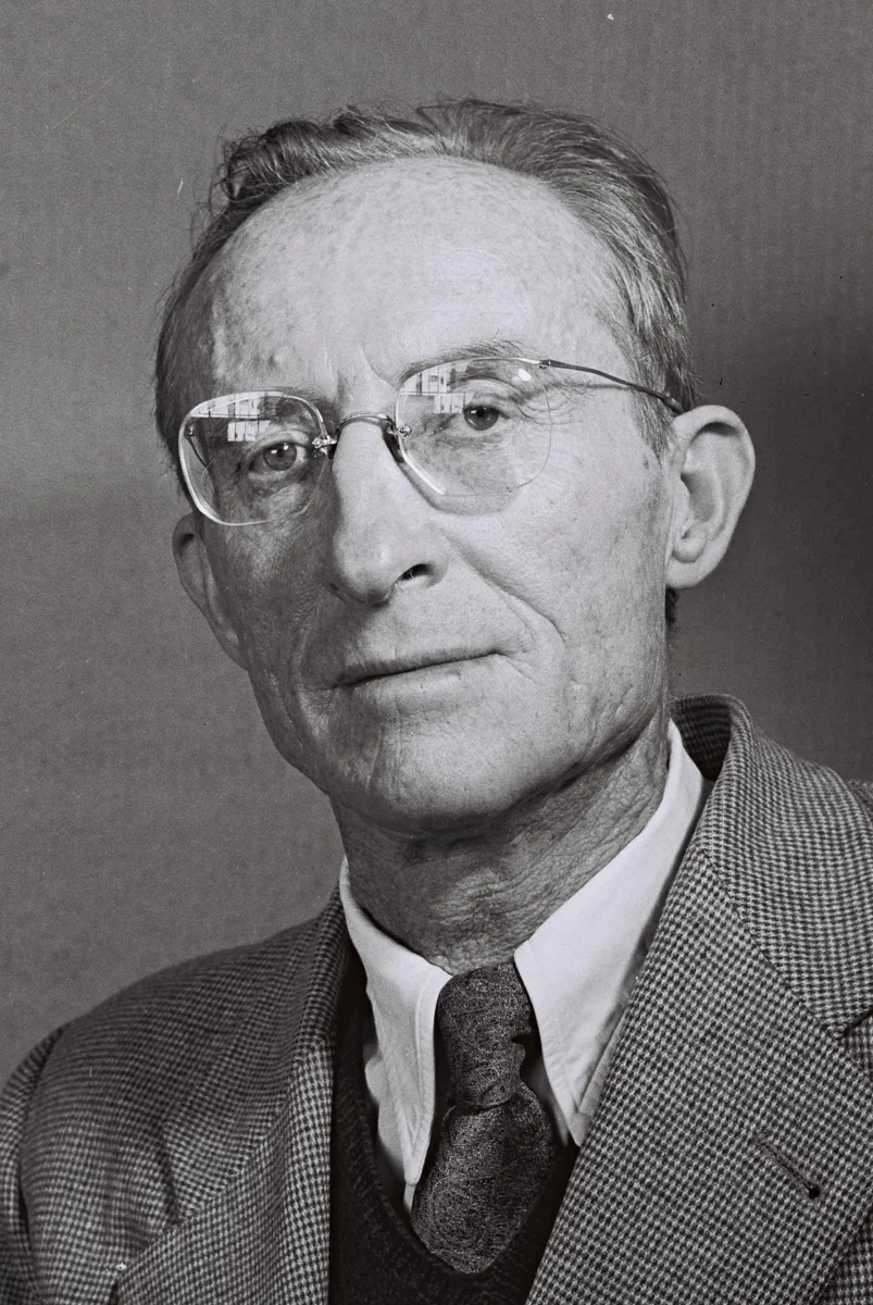Uri Zvi Grinberg