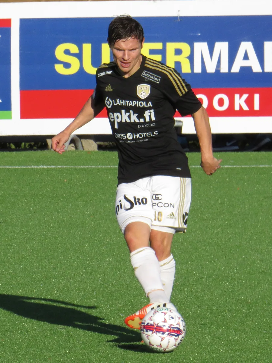 Wayne Brown
