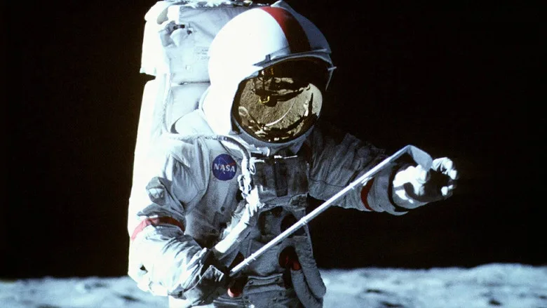 From the Earth to the Moon poster