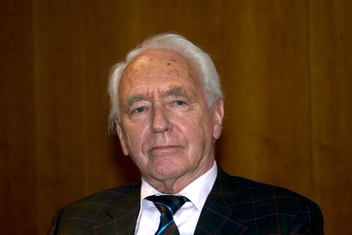 Wolf Schneider