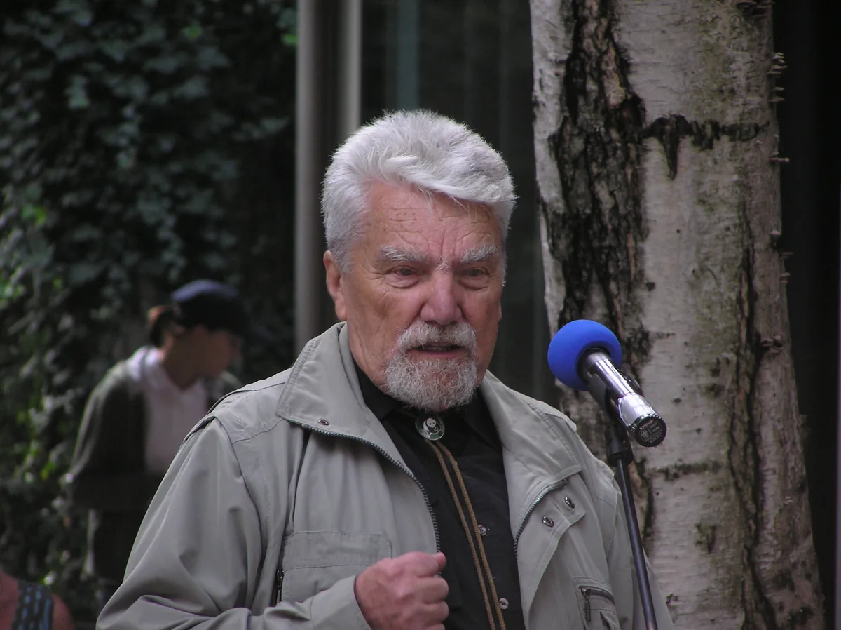 Zdeněk Veselovský